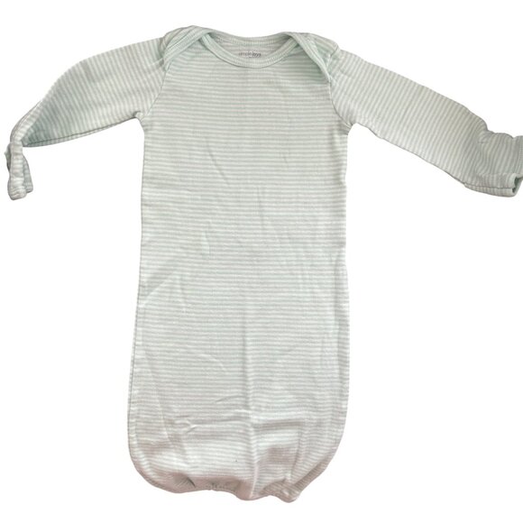 Carter's 0-3 Months Gown Bundle - Picture 3 of 6